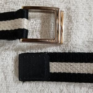 Bally double ring square belt